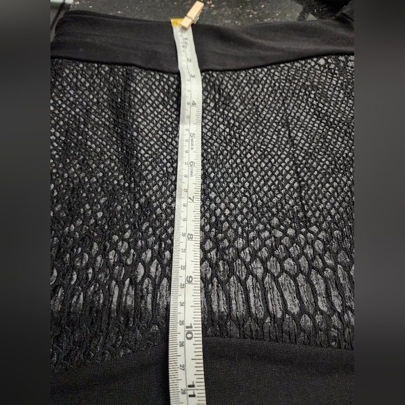 H&M DIVIDED Bodycon Black/Animal Pattern Fitted Long Sleeve Mini Dress. Size: 4 - Picture 7 of 8